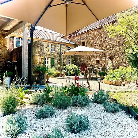 Chez Germaine Et Fred Holiday home *